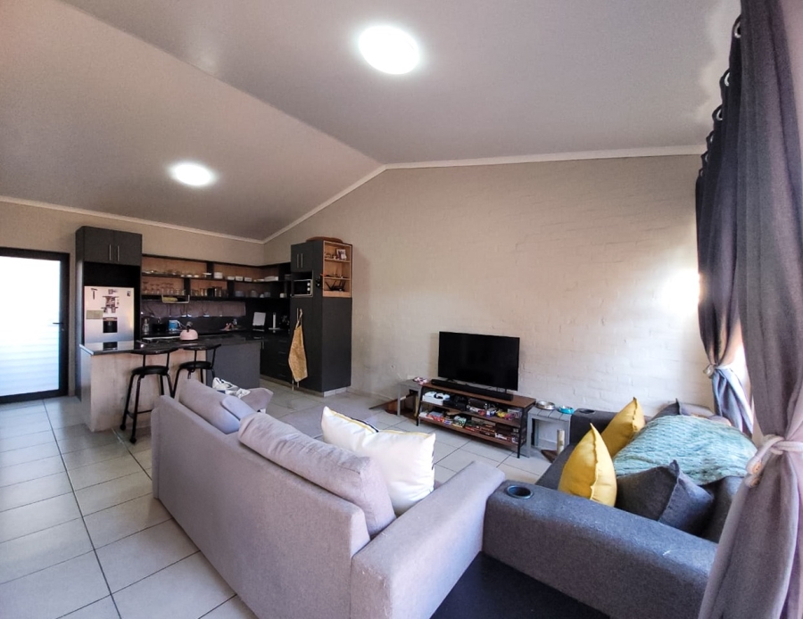 2 Bedroom Property for Sale in Van Der Hoff Park North West
